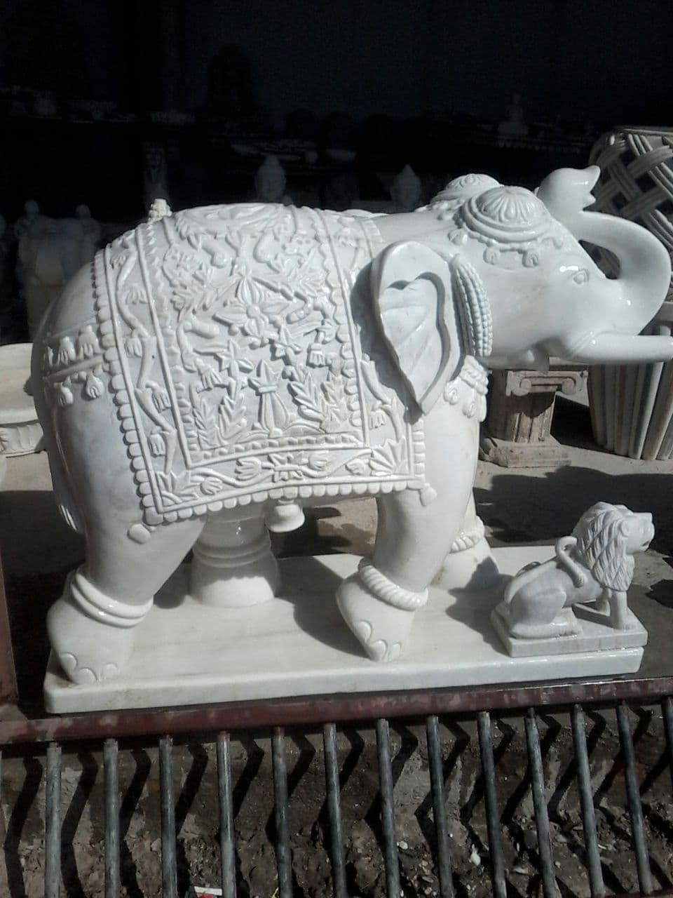 Marble Dust Elephant view 4